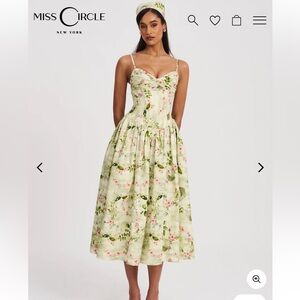 (NWT) Miss Circle Jacinda Green Floral Print Ruched Breast Linen Midi Dress